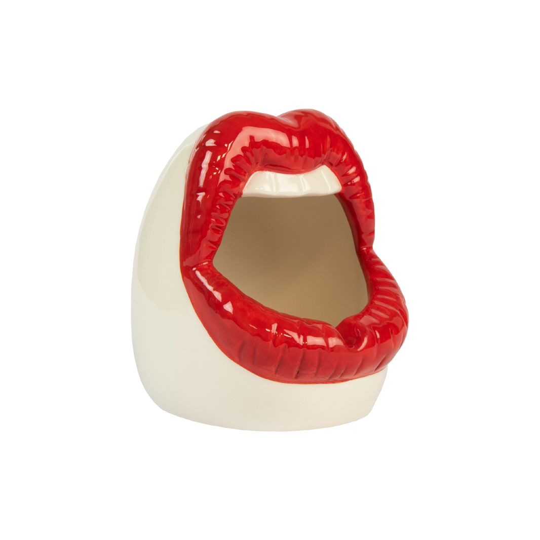 Cendrier bouche