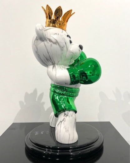 Boxing bear green