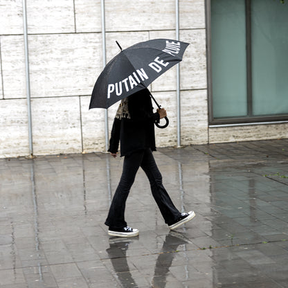 Grand parapluie "putain de pluie"