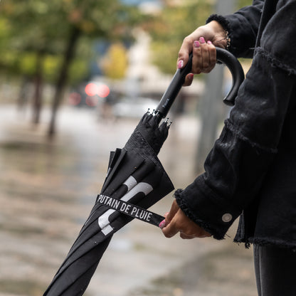 Grand parapluie "putain de pluie"
